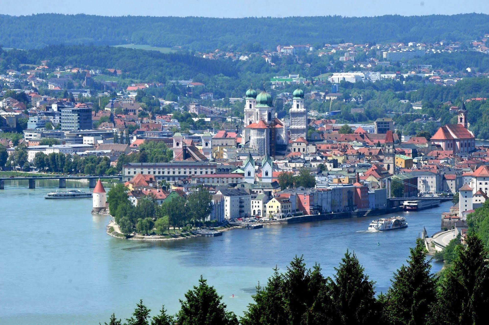 B&B Hotel Passau-Sued Exterior photo